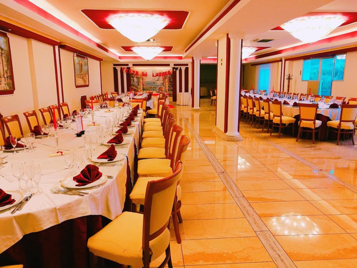Paradiso Hotel Ristorante Riaci Capo Екстериор снимка