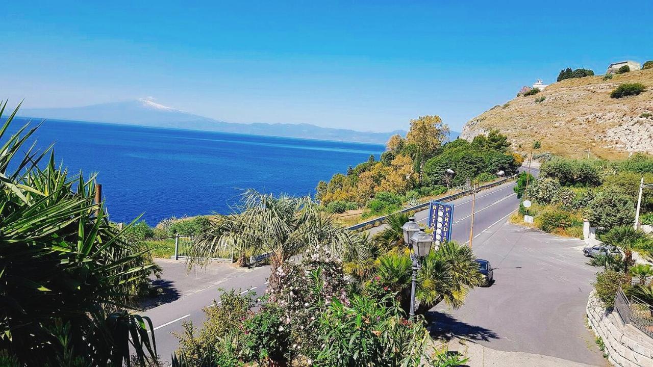Paradiso Hotel Ristorante Riaci Capo Екстериор снимка