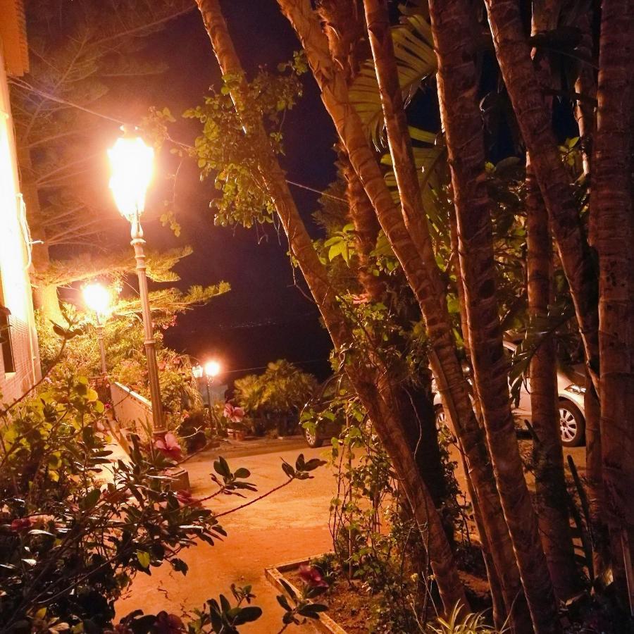 Paradiso Hotel Ristorante Riaci Capo Екстериор снимка
