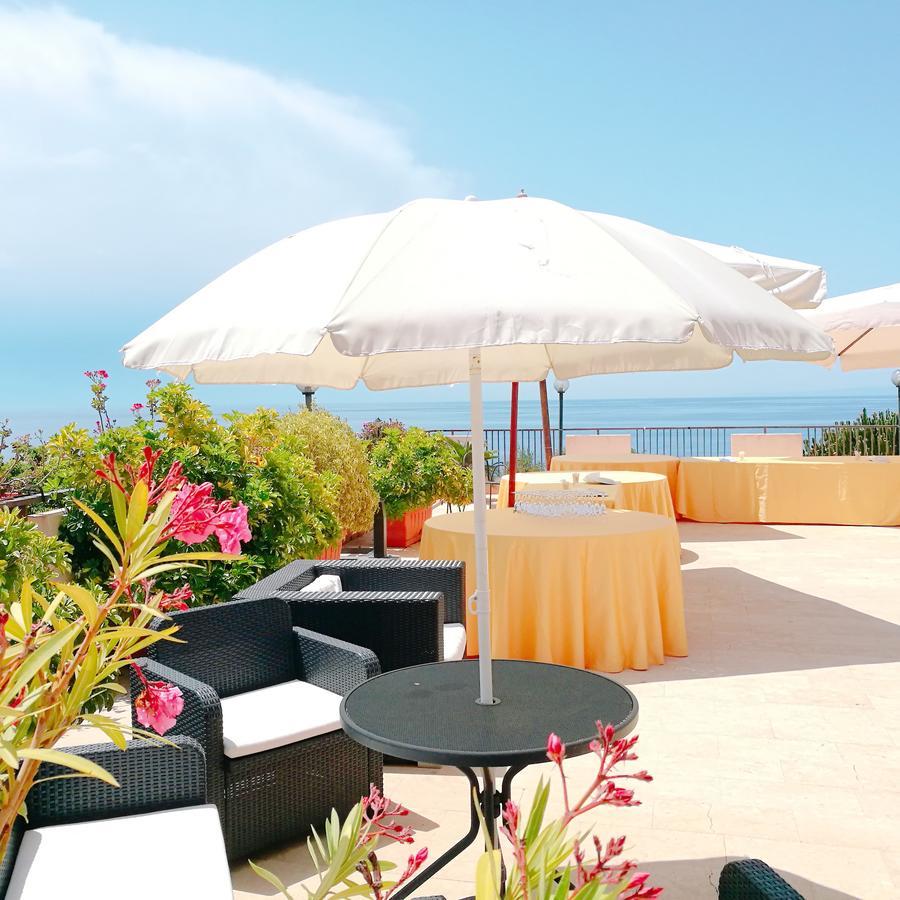 Paradiso Hotel Ristorante Riaci Capo Екстериор снимка