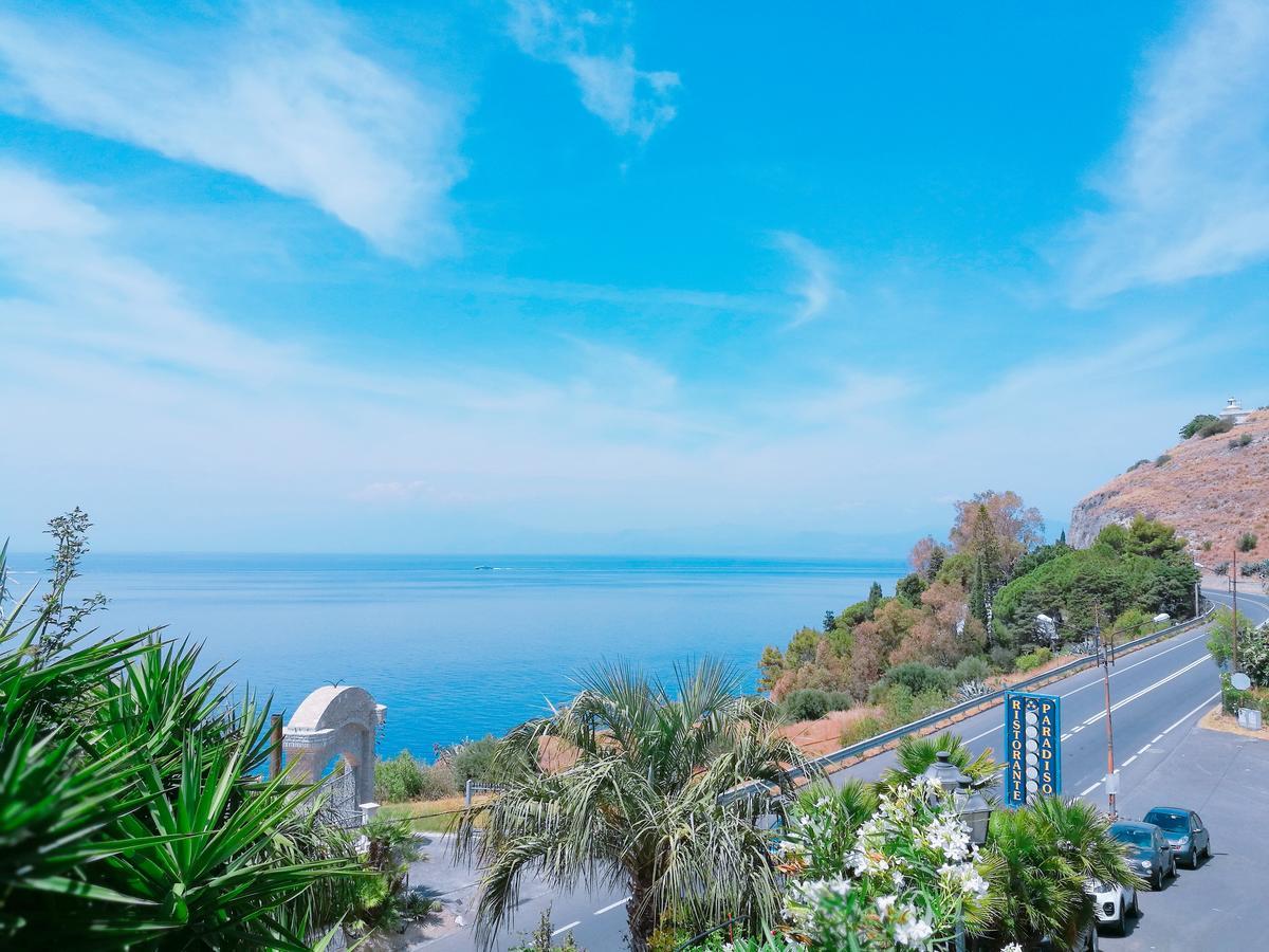 Paradiso Hotel Ristorante Riaci Capo Екстериор снимка