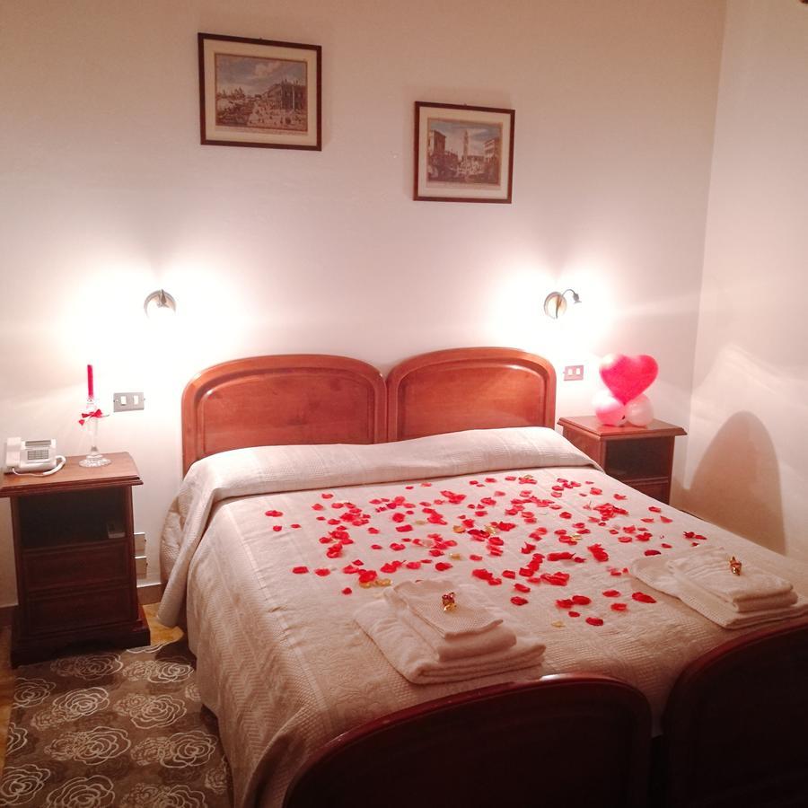 Paradiso Hotel Ristorante Riaci Capo Екстериор снимка